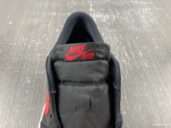 Air Jordan 1 Low Bred 705329-001 Retro 0723